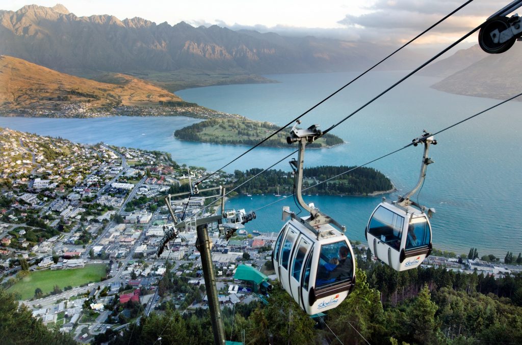 Skyline-Gondola-ride-above-Queenstown
